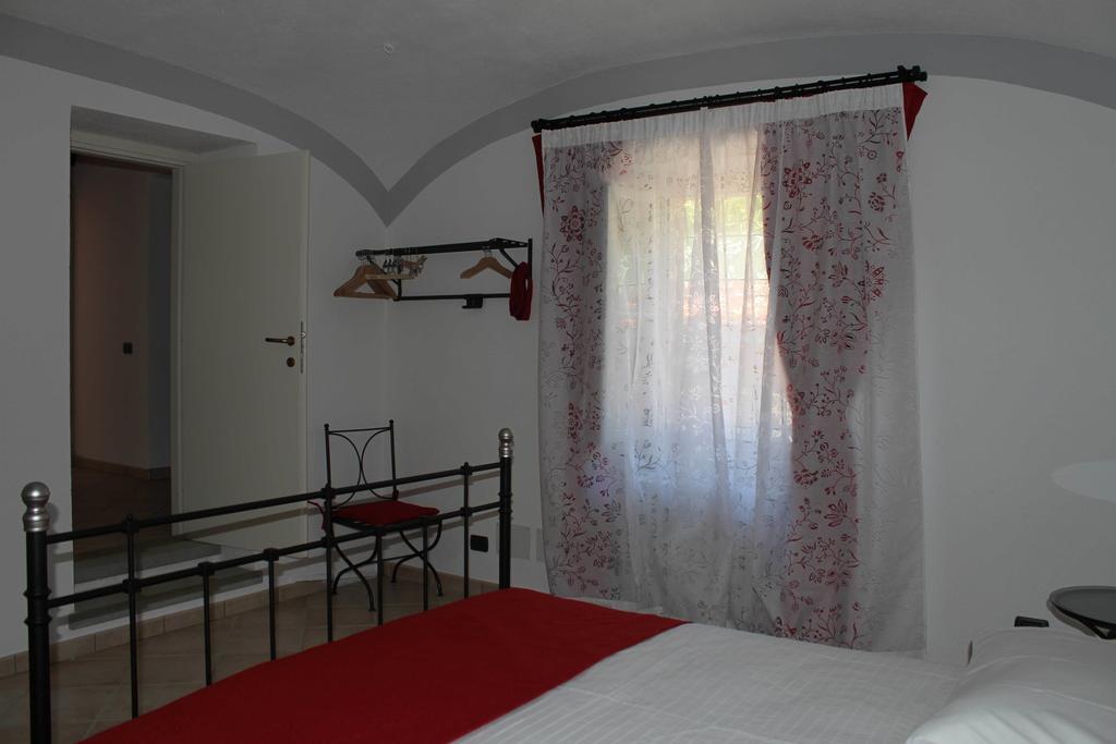 B&B Bricco Fiore Briaglia Rum bild